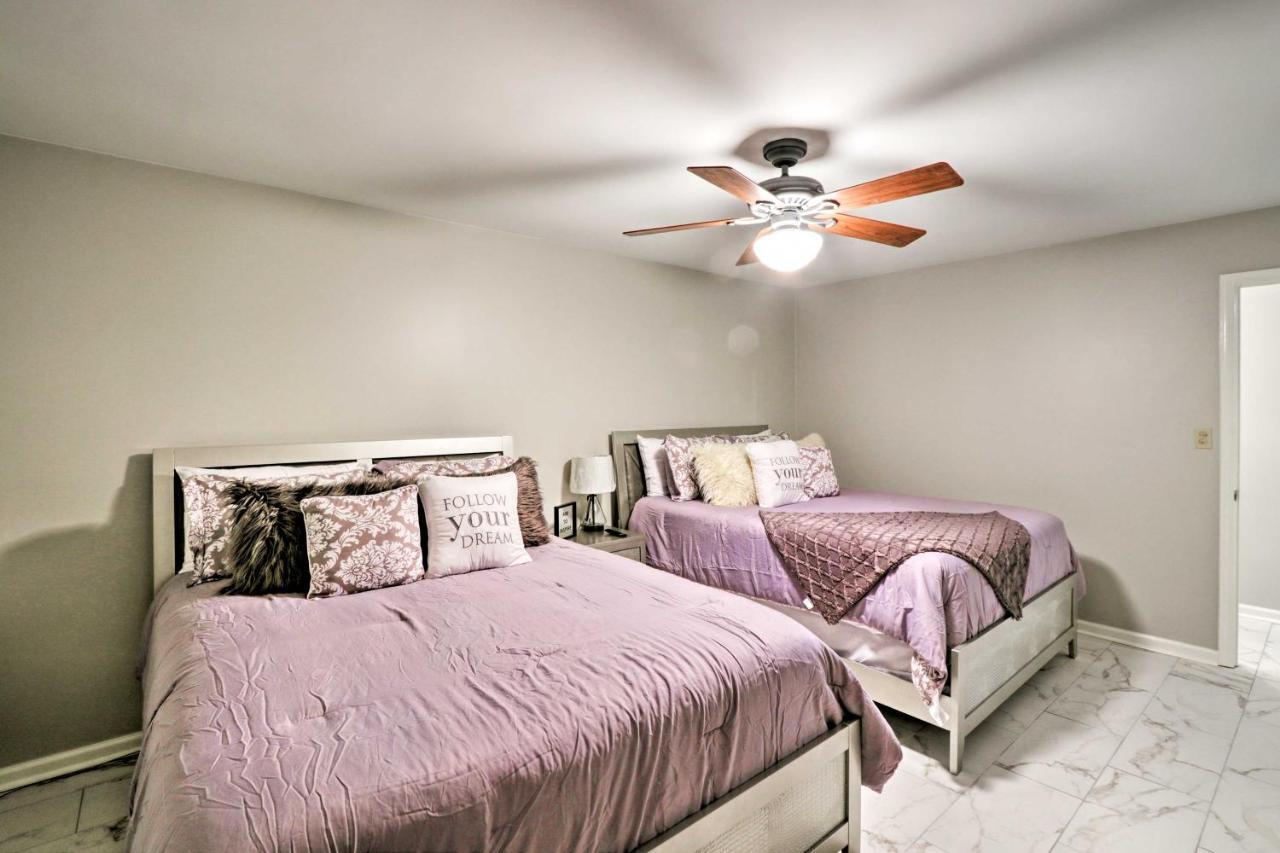 Holiday home Quiet On 20 Acres 10 Mi To Downtown! *